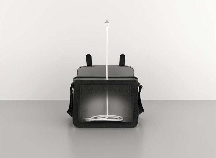 Actual product image Targus 2M Silicone 240W USB-C Charging Cable - (2 m, USB 3.2 Gen 1, 240 W)