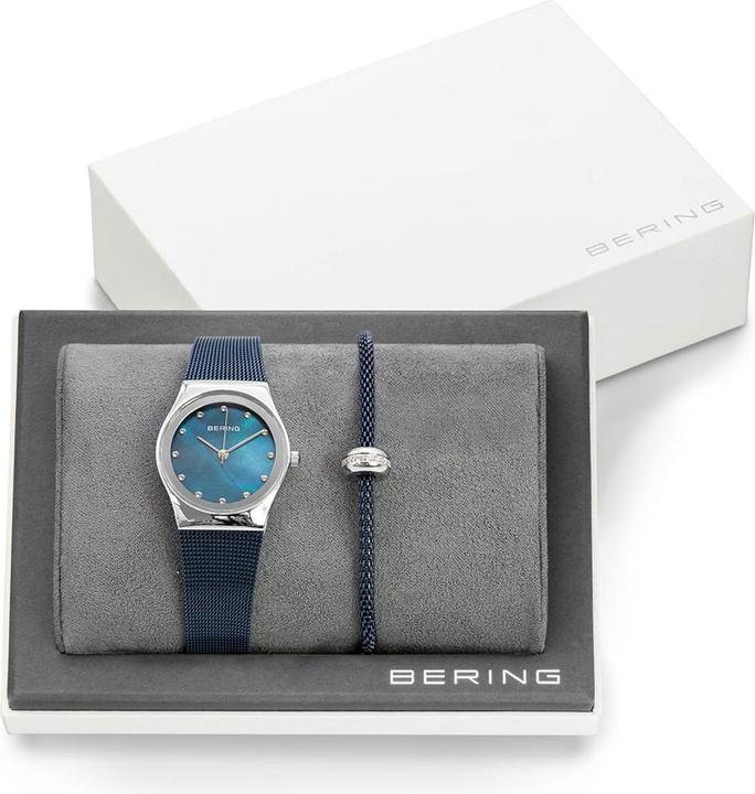 Actual product image Bering Classic (Analogue wristwatch, 27 mm)