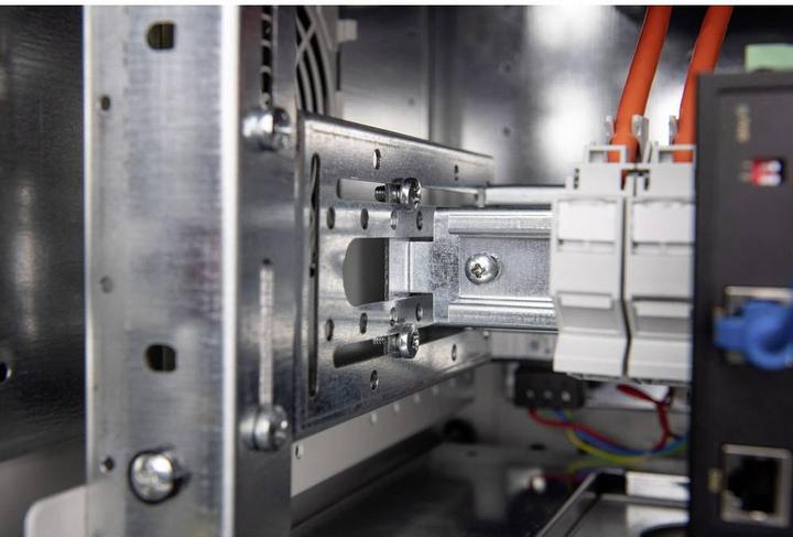Actual product image Digitus 483 mm (19") DIN Rail Holder, 4U