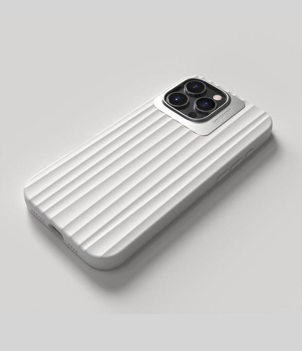 Actual product image Nudient Back Cover Bold MagSafe iPhone 16 Pro Max Chalk White (Apple iPhone 16 Pro Max)