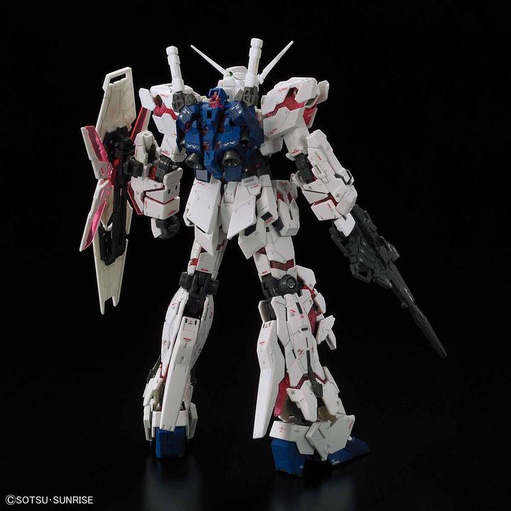 Actual product image Bandai Gundam - Unicorn Real Grade