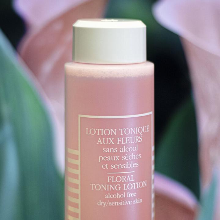 Image du produit Sisley Tonification florale (Chiffons de nettoyage, 250 ml)