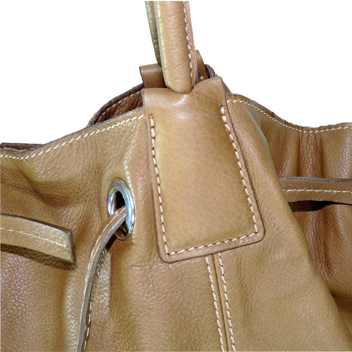 Actual product image Noel Canoel Natural Beauty Shopper