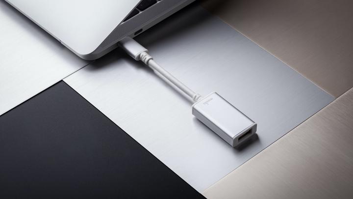Actual product image Moshi USB-C - USB A (0.13 m, USB 3.2 Gen 2)