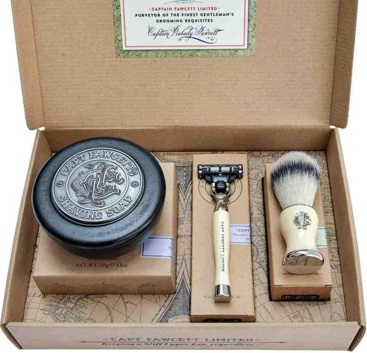 Immagine prodotto Captain Fawcett Pennello da barba in finto tasso, rasoio di sicurezza artigianale e rasoio di lusso. (Sapone da barba, Gel da barba)