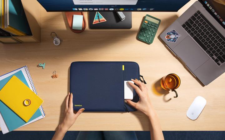 Actual product image tomtoc Defender A13 (14", Microsoft)