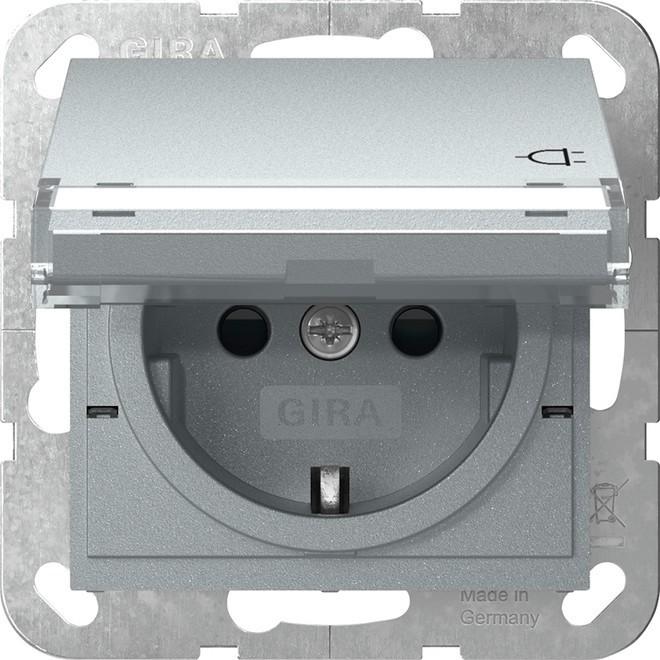 Gira, Steckdose, Steckdose