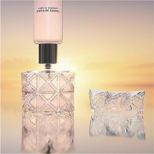 Produktbild Issey Miyake Lumiere d'Issey Eau de Parfum (Eau de Parfum, 150 ml)