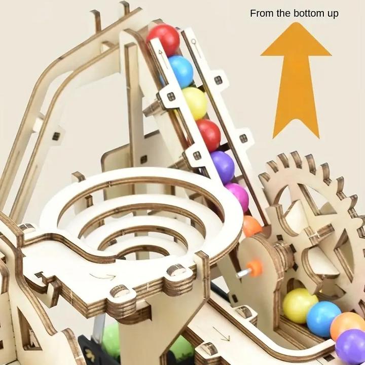 Produktbild The Toy Company 3D Holz Kugelbahn, Murmelbahn Puzzle aus Holz, batteriebetrieben