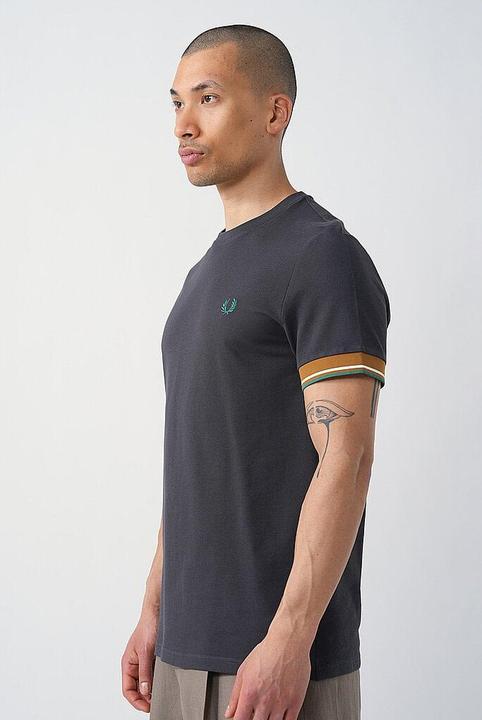Produktbild Fred Perry M2396 (S)