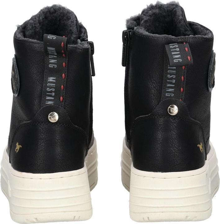 Actual product image Mustang Sneaker (41)