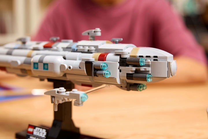 Actual product image LEGO Sternkreuzer Heimat Eins (75405, LEGO Star Wars)