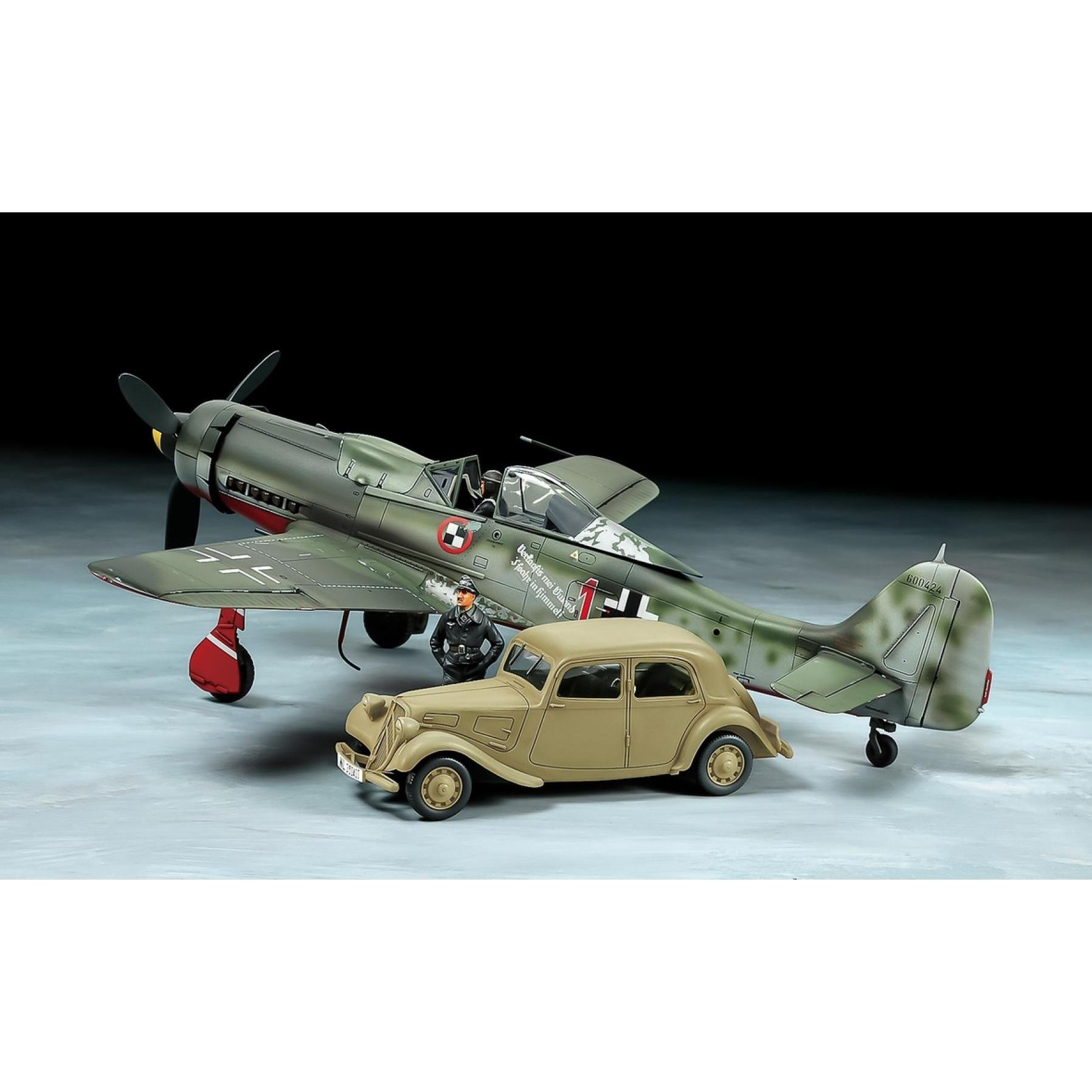 Tamiya 1:48 FW 190 D-9 JV44 & 11CV Dienstwa.