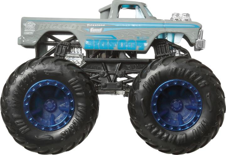 Actual product image Hot Wheels Monster Trucks COLOR SHIFTERS BIGFOOT vehicle