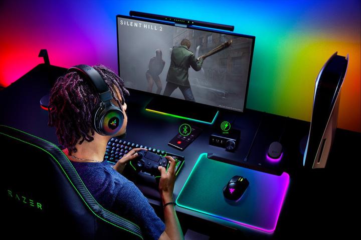 Produktbild Razer Kraken V4 PRO (Kabelgebunden, Kabellos)
