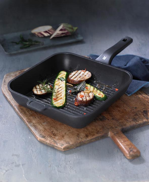 Produktbild WMF Grillpfanne PREMADURÂ PREMIUM Schwarz (28 cm, Grillpfanne, Aluminiumguss)
