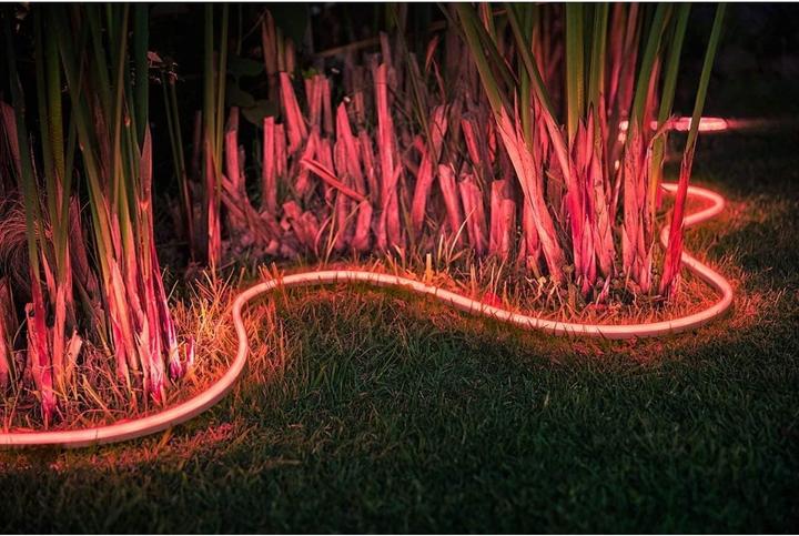 Image du produit Philips Hue Outdoor Lightstrip 5m fiche DE (Multicolore, 500 cm, Extérieur)