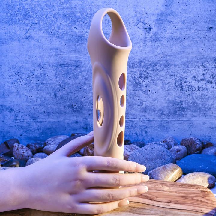 Produktbild Zero Tolerance Big Boy Extender Light Vibrator Flesh 26,8 cm