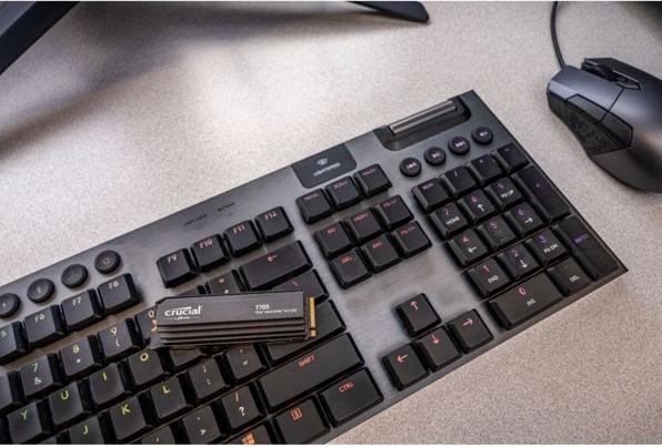 Image du produit Crucial T705 avec dissipateur thermique (1000 Go, M.2 2280)