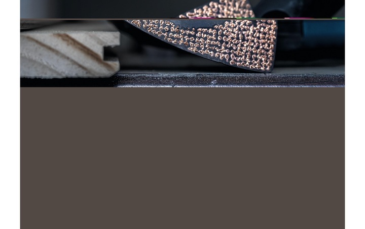 Produktbild Bosch Professional Zubehör EXPERT Sanding Plate AVZ 90 RT4 Blatt für Multifunktionswerkzeuge, 90 mm (40)