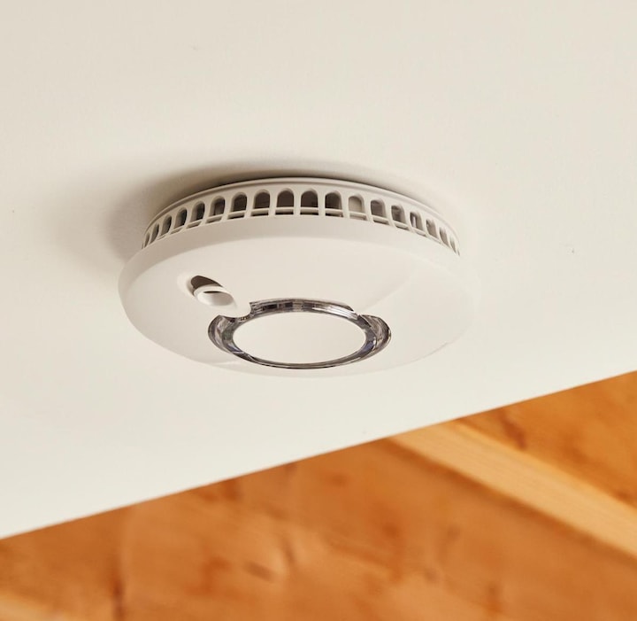 Actual product image Yale YA-AL-SS-1A-W - Smart Alarm Smoke Sensor