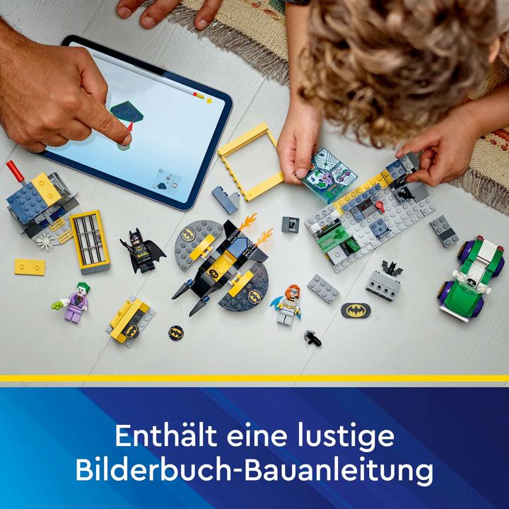 Image du produit LEGO Batcave avec Batman, Batgirl et le Joker (76272)