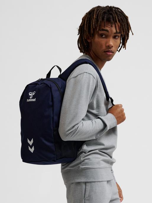 Actual product image hummel Hmlessential Back Pack (21 l)