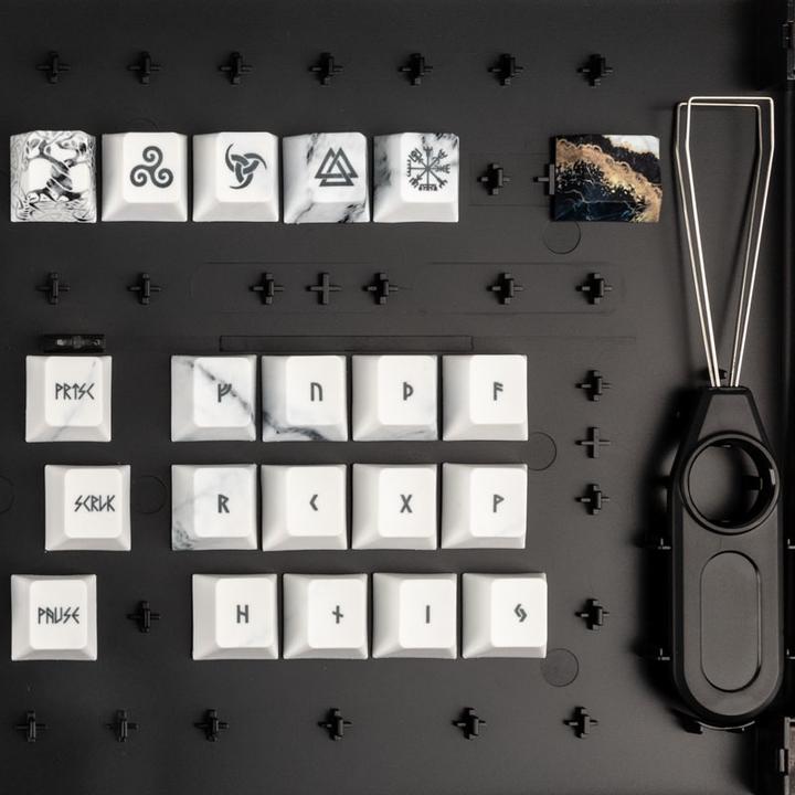 Actual product image Traitors ETERNITY Keycap Set, PBT - US