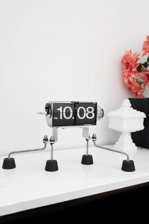 Image du produit Kikkerland Flip Clock