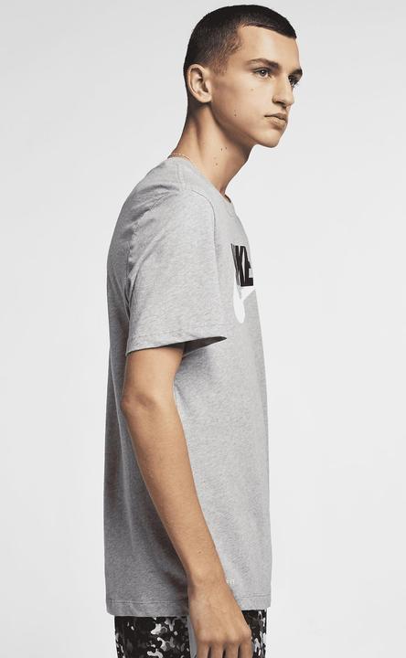 Actual product image Nike tee (S)