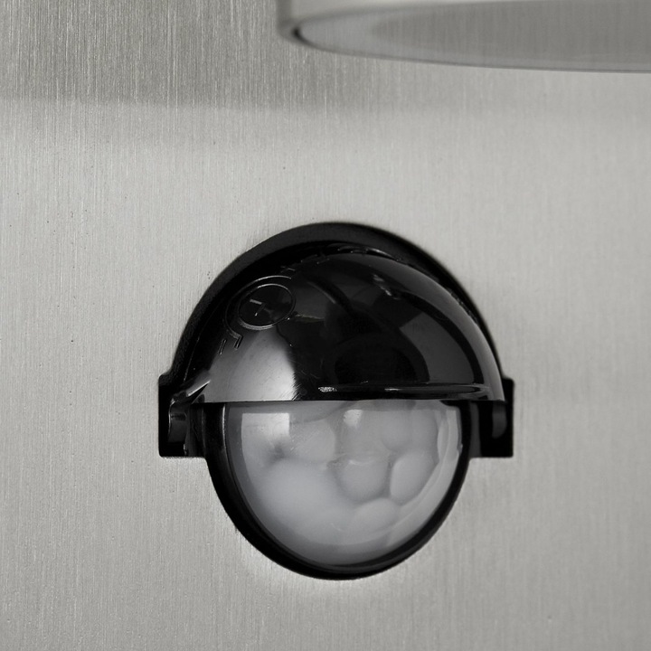 Actual product image Brilliant Hanni GU10 / AUss-WA-2 +BEW / w/o bulbs Aussenwandleuchte, 2-flammig mit Bewegungsmelder (GU10, IP44)