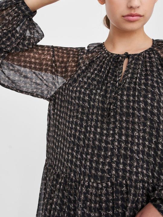 Actual product image Noisy May Chiffon dress (S)