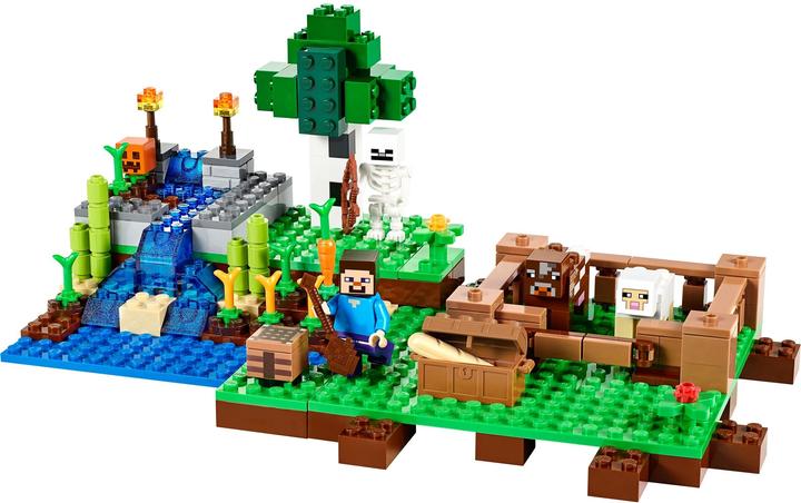 Actual product image LEGO The Farm (21114, LEGO Minecraft)