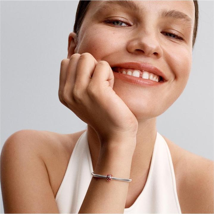 Actual product image Pandora Hearts Round Clip Charm (Enamel)