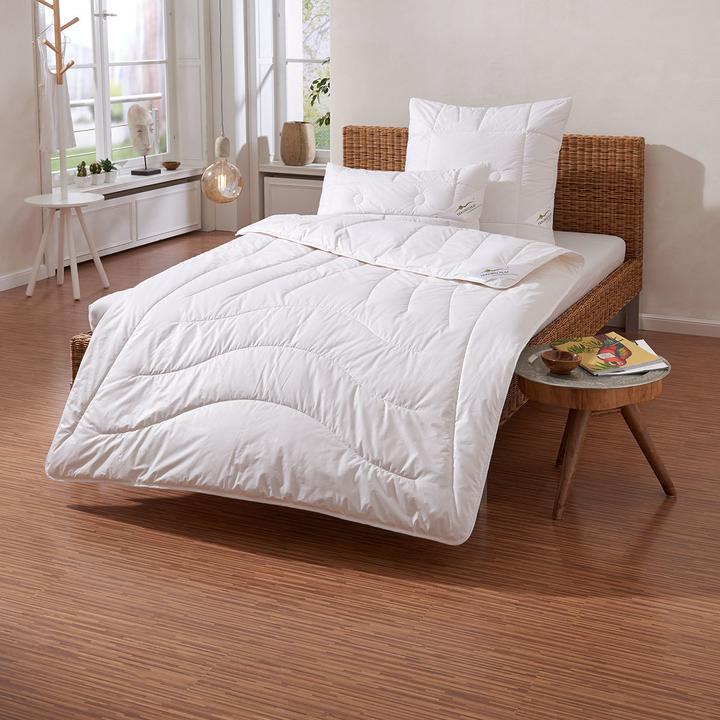 Actual product image Traumschlaf Cashmere blanket light, filling: 100% cashmere (650 g, 200 x 220 cm, Cashmere)