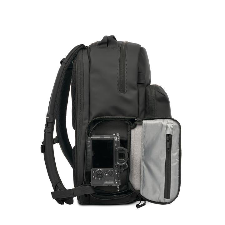 Actual product image Wandrd PRVKE 31 Pocket Photo Bundle Black (Camera backpack, 31 l)