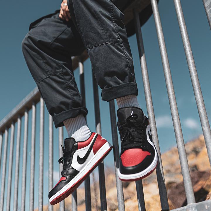 Immagine prodotto Nike Air Jordan 1 (42.5)