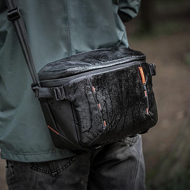 Actual product image Pgytech OneMo Sling 7L (Grey Camo) (Camera shoulder bag, 7 l)