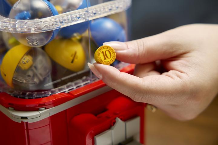 Immagine prodotto LEGO Distributore automatico di giocattoli con minifigure (LEGO Ideas)