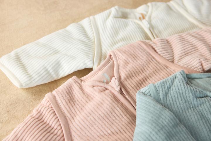 Produktbild Jollein Schlafsack mit abnehmbaren Ärmeln (70 cm, 2.5 TOG, Ganzjahr)