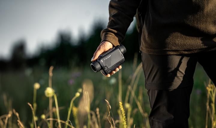 Actual product image Pulsar Axion XG35 Compact