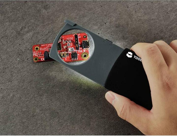 Image du produit Toolcraft TO-8997039 Loupe à main avec éclairage LED Facteur d'agrandissement : 2,5 x