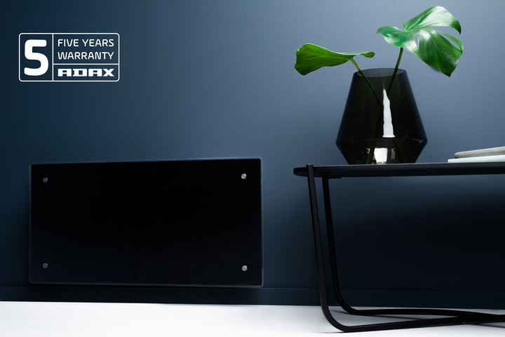 Actual product image Adax CLEA WIFI VARMEPANEL SORT 230V - 400W (400 W)