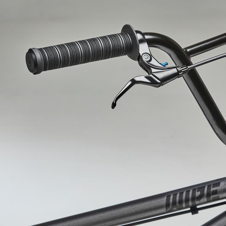 Actual product image Btwin BMX 100 20 WIPE (19.17")