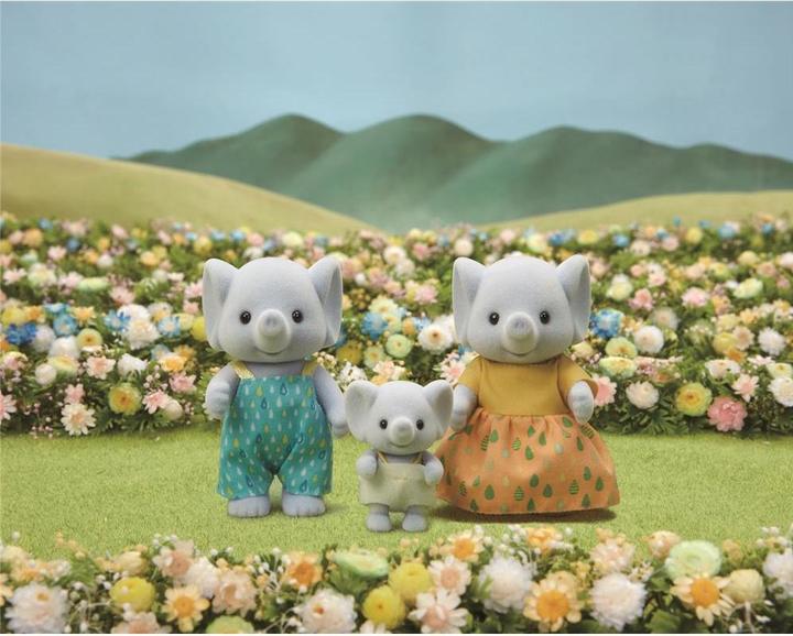 Actual product image Sylvanian Families Elephants family