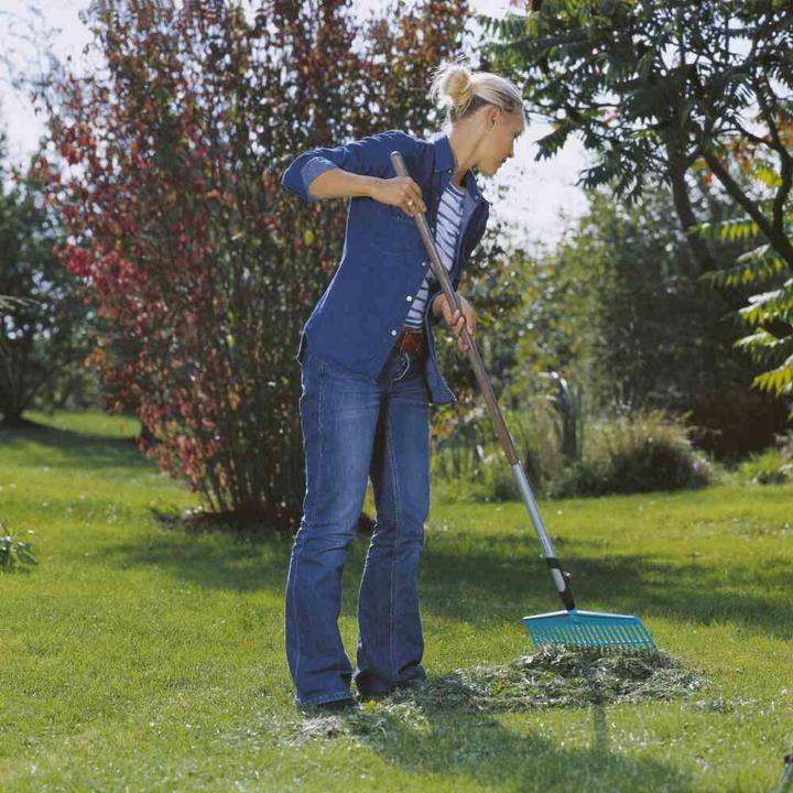 Actual product image Gardena Rake broom