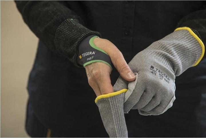 Actual product image Ejendals Handschuh Tegera 411, Gr.7 (7)