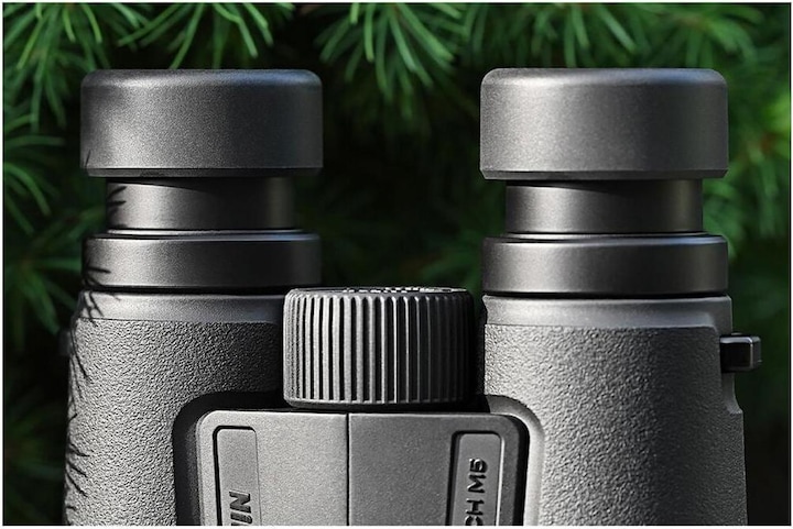 Actual product image Nikon Monarch M5 (8 x, 42 mm)