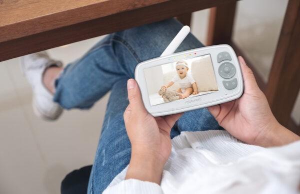 Actual product image Motorola Mobile nanny VM34 (Video & Audio, 300 m)
