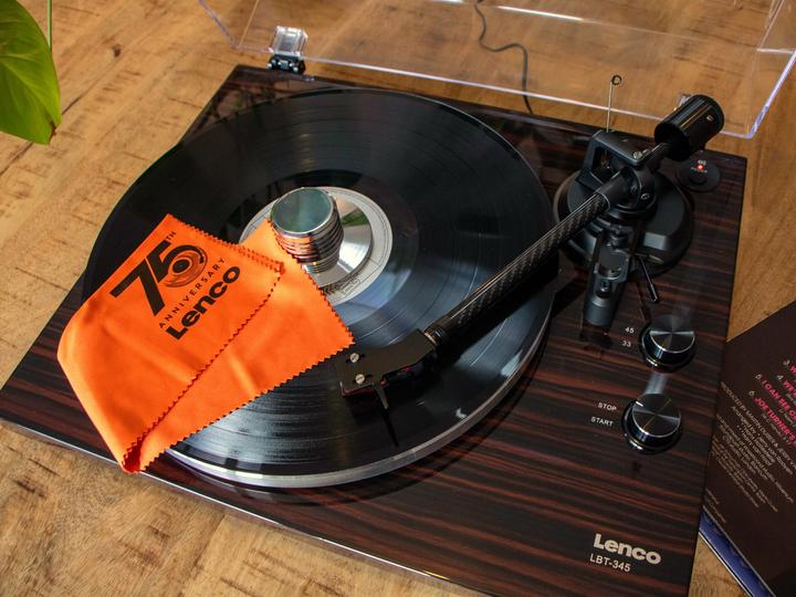 Actual product image Lenco LBT-345WA (Manual)